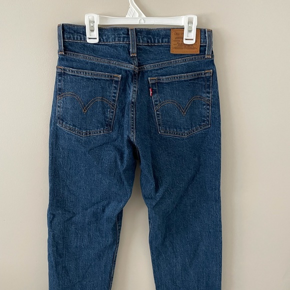Levi’s Straight Jeans - Picture 2 of 4